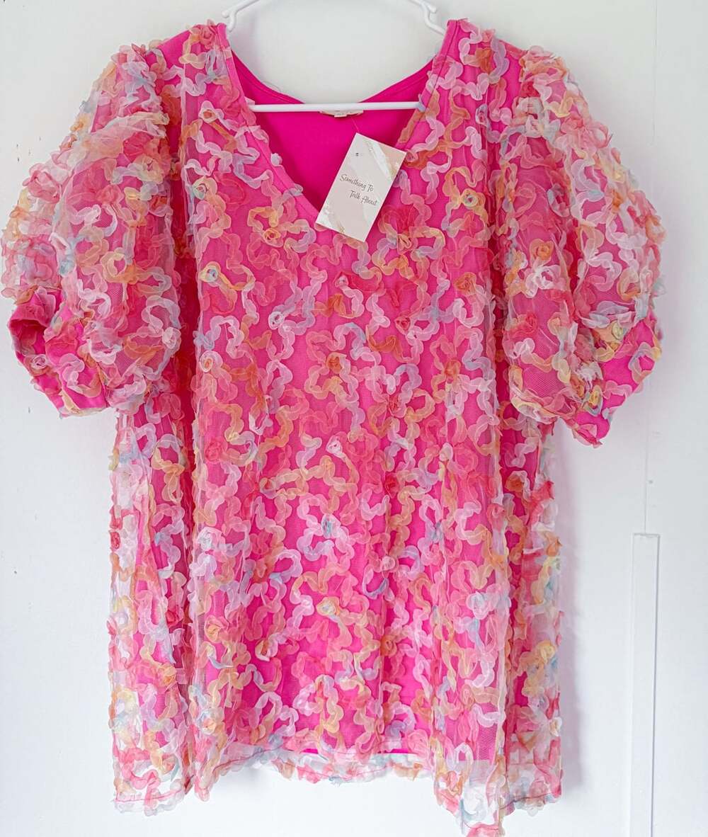 Jodifl Flowery Mesh Short Puff Sleeve Blouse